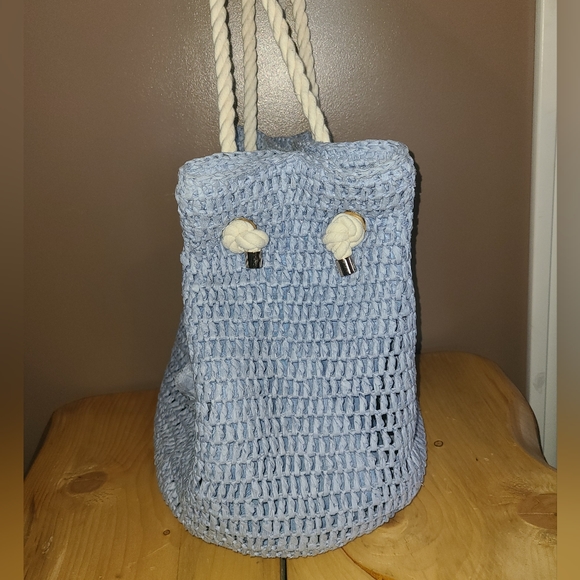 Tommy Bahama tote - Picture 4 of 6